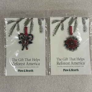 Lote 2 adornos navideños de peltre arado y hogar nuevos en paquete bastón de caramelo pointsettia - Imagen 1 de 8