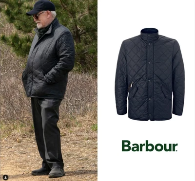 Chaqueta de granero Bla~ Barbour Powell para montar al aire libre precio de venta sugerido por el fabricante 330 USD Logan Roy en sucesión Foto 1 de 4