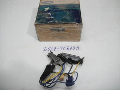 Nuevo de Lote Antiguo Original Ford 1975 76 77 Torino Starsky Interruptor de Control de Velocidad y Botón Foto 1 de 4