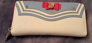 Sailor Moon Wallet Purse White and Blue NEW - Japan Import - Picture 1 of 7