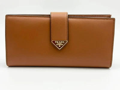 PRADA длинный бумажник город икры вкладка бумажник 2 сложить длинный бумажник кожи коньяк коричневый 1 - Изображение 1 из 4