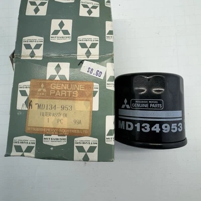 Filtro de aceite nuevo stock antiguo Mitsubishi MD134-953 MD134953 Foto 1 de 3