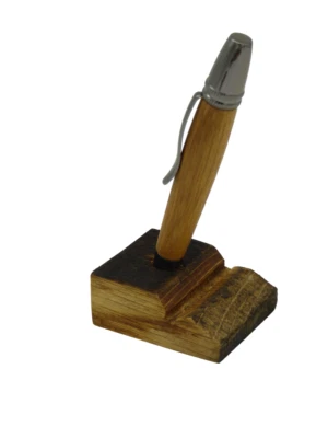 Kugelschreiber aus Whisky Fass Eiche Holz handgedrechselt Edelholz mit Halter - Bild 1 von 4