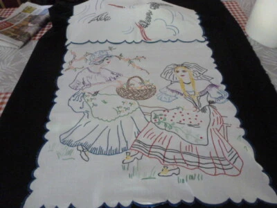  très joli cache torchon Alsacien ancien en lin brodé et festonné main  ref AL21 - Photo 1/3