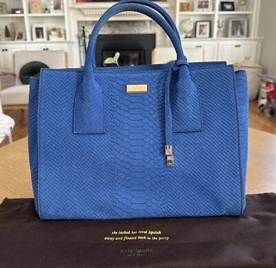 Bolso de Mano Kate Spade Meriweather Gamuza Repujado, Azul Cobalto Foto 1 de 4