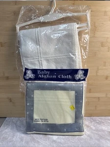 Baby Afghan Cloth 18 Count 29x45 Cross Stitch Embroidery MCG + 1 Additional - Bild 1 von 5