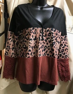 Fashion Says 'Me Too' Style Says 'Only Me' Leopard Design Blouse M NEW - Picture 1 of 6