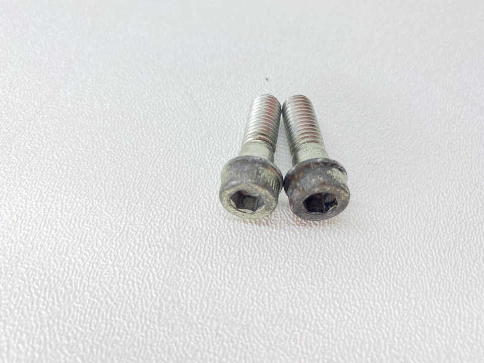 2013 DUCATI MONSTER 796 FORKS UPPER TRIPLE TREE CLAMP BOLT SET 77157258B - Изображение 1 из 3