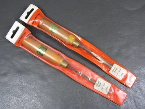 Pair vintage carving gouge chisel 1/8" 1/4" 9 19 old tool by Henry Taylor - Picture 1 of 9