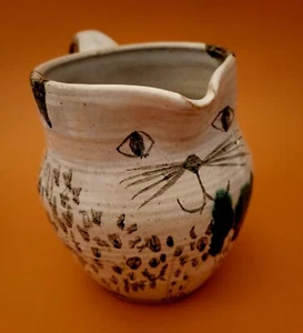 Handgefertigte Keramik-Katzenkrug. Einzigartiges Kunstwerk, 5,75"" hoch und 3,5"" Basis - Bild 1 von 4