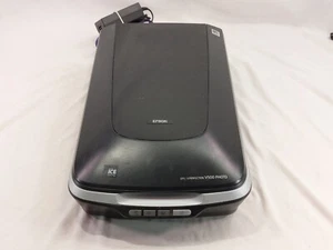 Epson Perfection V500 Photo Scanner J251A Hard Wired Power Cord Tested Working - Picture 1 of 7