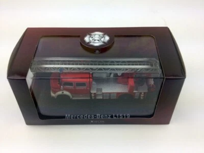 Atlas 1:72 Mercedes-Benz L1519 Fire Engine Diecast Metal Model - Image 1 of 4