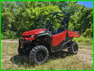2024 Honda Pioneer 1000 Deluxe New - Picture 1 of 12
