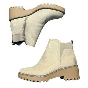 UNIVERSAL THREAD Women's Taci Ankle Boots Jet Light Taupe 9 - Picture 1 of 2