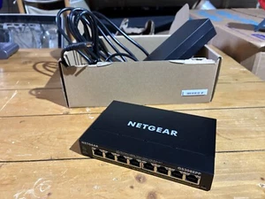 FOR PARTS, NETGEAR GS308EPP 8 Port Ethernet Switch - GS308EPP-100NAS - Afbeelding 1 van 3