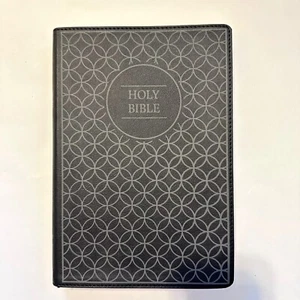 NIV Value Thinline Holy Bible (Large Print, Charcoal/Black, Leathersoft) 2011 - Picture 1 of 11