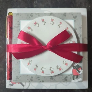 NEW Hallmark Disney Mickey Gift Set Lot Notebook Notepad Paper Bundle W/Pen &Bow - Picture 1 of 7