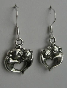 Love pigs not bacon! earrings pig oink heart vegetarian vegan cute funky - Picture 1 of 1