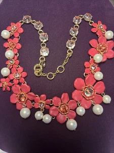 Gorgeous J.Crew Red Flower Power Statement Necklace with Crystals and Pearls - Picture 1 of 8