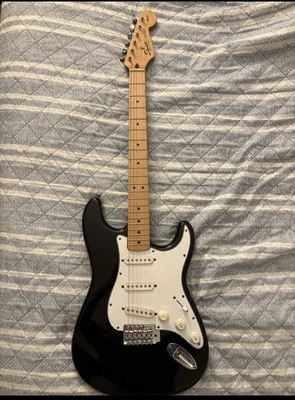 Fender Squire made in Mexico  - Image 1 of 4