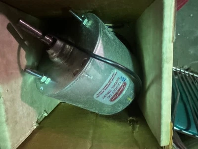 NEW Dayton Model 2M197 12v DC Motor