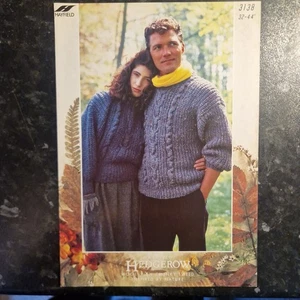 Vintage Knitting Patterns - Hayfield #3138 - His & Hers Sweaters - VGC - Picture 1 of 3