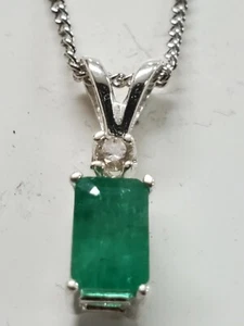 Fine Jewelry Gemstone Natural Emerald And Diamond - Picture 1 of 6
