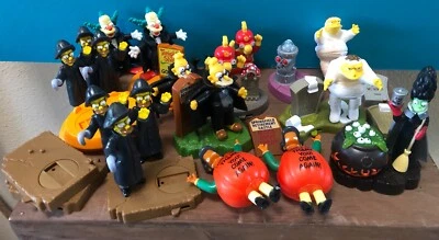 Simpsons Spooky Light-Up 2001 Burger King Kids Meal Toys - USED or NEW - Image 1 of 4