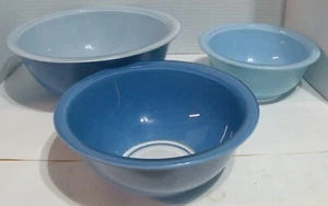 Set of 3 PYREX Nesting Mixing Bowl Moody Blues 322 323 325 Blue Clear Bottom - Picture 1 of 3