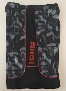 MEDIUM And1 Herrenshorts Basketball Fitness bedruckt 11" Schrittlänge schwarz grau rot - Bild 1 von 7