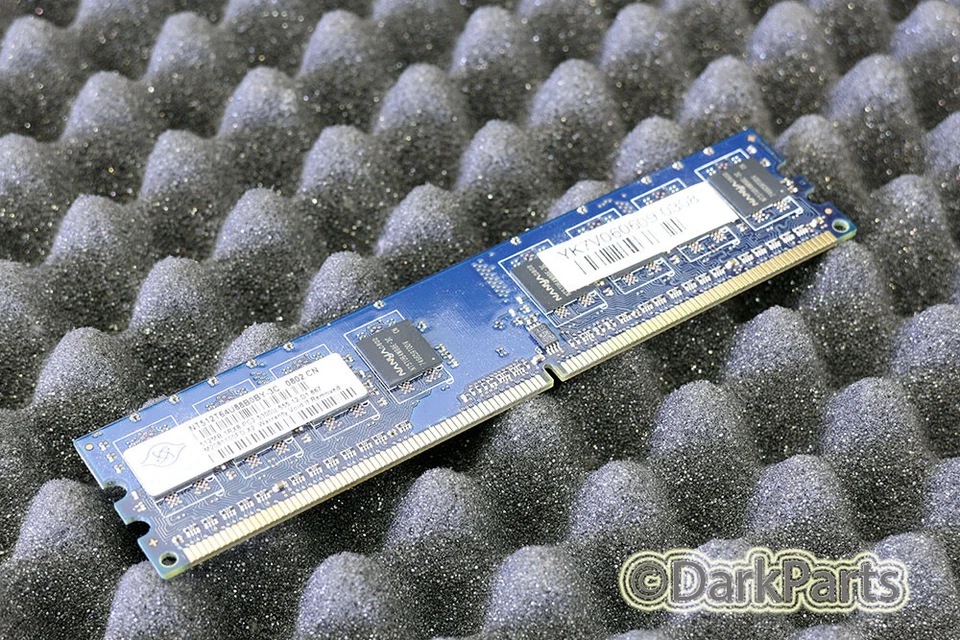 Nanya NT512T64U88B0BY-3C 512MB Memory RAM PC2-5300U-555-12-D1 - Image 1 of 1