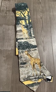 Vintage Wembley Endangered Species 100% Silk Tie - Giraffe USA Made - Picture 1 of 6