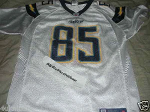 Vintage Reebok San Diego Chargers Antonio Gates Football Jersey XL 18-20 Youth - Picture 1 of 2