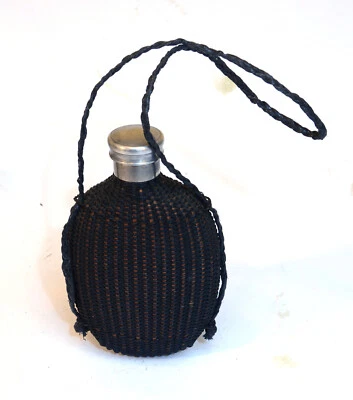 Ancienne Gourde de Pèlerin Verre et Osier Tressé. Années 1920 - Photo 1/3