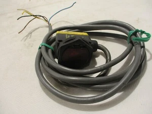 BANNER QS30VR30R LONG RANGE SENSOR - Picture 1 of 3