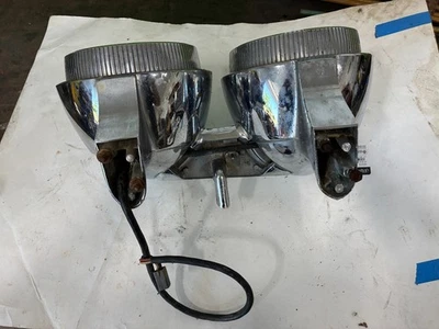 Conjunto de faros Chrysler Imperial 1961 63. Izquierda Foto 1 de 4