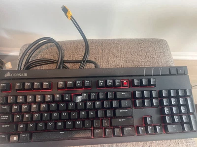 Corsair STRAFE Mechanical Gaming Keyboard RGP0019 - Image 1 of 2