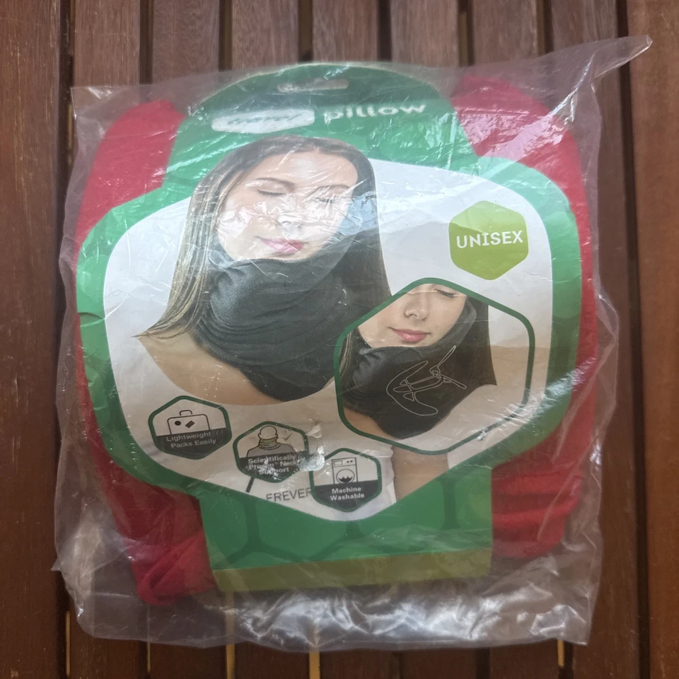 Almohada de apoyo para el cuello de viaje súper suave Trtl nueva unisex color coral polar Foto 1 de 4