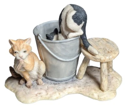 VTG 1984 Lowell Davis BFA Schmid Figurine "Barn Cats" Drinking Milk From Bucket - Image 1 of 4