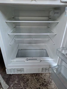 Siemens Integrated Larder Fridge - Picture 1 of 4