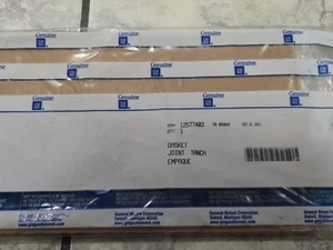 (1) Genuine GM 12577403 Head Gasket - Picture 1 of 4