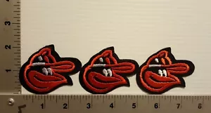 3 PEZZI BALTIMORE ORIOLES TOPPA RICAMATA VINTAGE - Foto 1 di 2