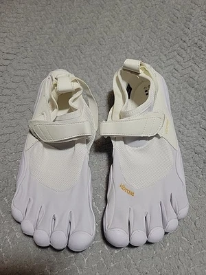 Vibram Fivefingers KSO Vintage Blanco 21W1410 Talla 8-8.5 Mujer  Foto 1 de 4