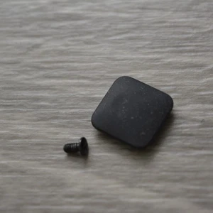 Samsung Galaxy Book2 Pro 360 Rubber Feet NP950QED - Picture 1 of 4