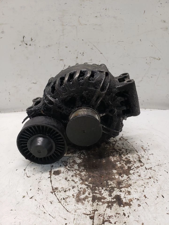 Alternador 180 amperios compatible con 09-10 BMW 528i 1436674 Foto 1 de 4