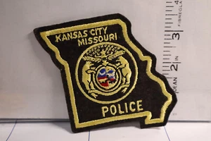 police patch   KANSAS CITY POLICE MISSOURI  BLACK BORDERS - Picture 1 of 1