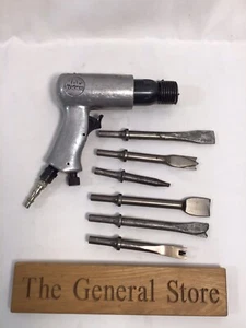 Mac Tools Lufthammer AH520 mit 6 verschiedenen Aufsätzen - benötigt neue Feder - Bild 1 von 10