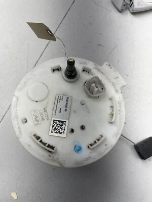 Conjunto montado en tanque de bomba de combustible de 2,0 l Dg939h307ae OE para Ford Fusion 2013-2020 Foto 1 de 4
