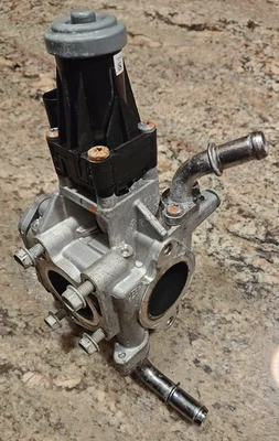 2017-24 Duramax Silverado Sierra Lp5 Duramax EGR Cooler 25k Miles Part 2720269 - Image 1 of 4