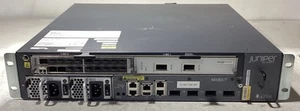 Juniper MX80-T router con 2x alimentatore 1x MIC-3D-20GE-SFP 1x MIC-3D-2XGE-XFP - Foto 1 di 6